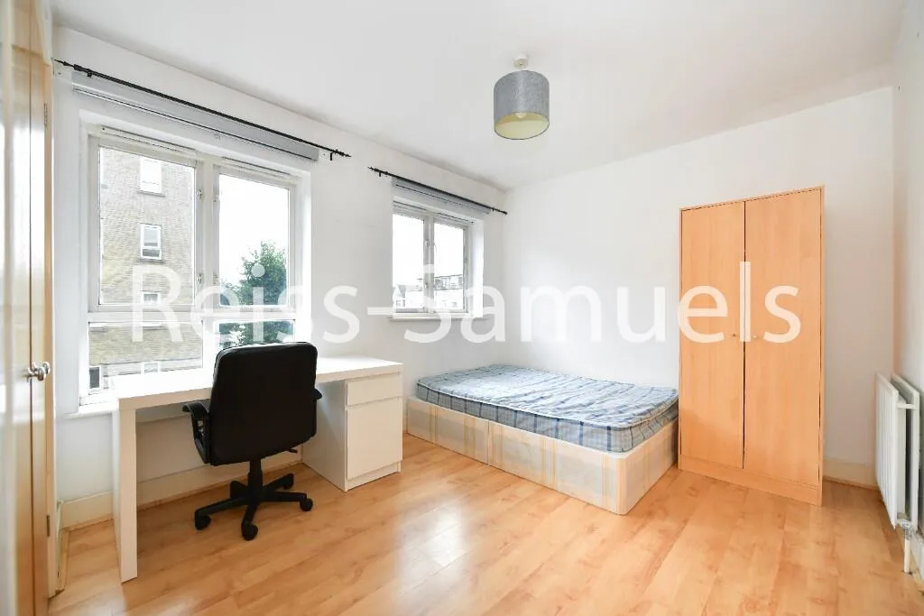 5 bedroom terraced house for rent