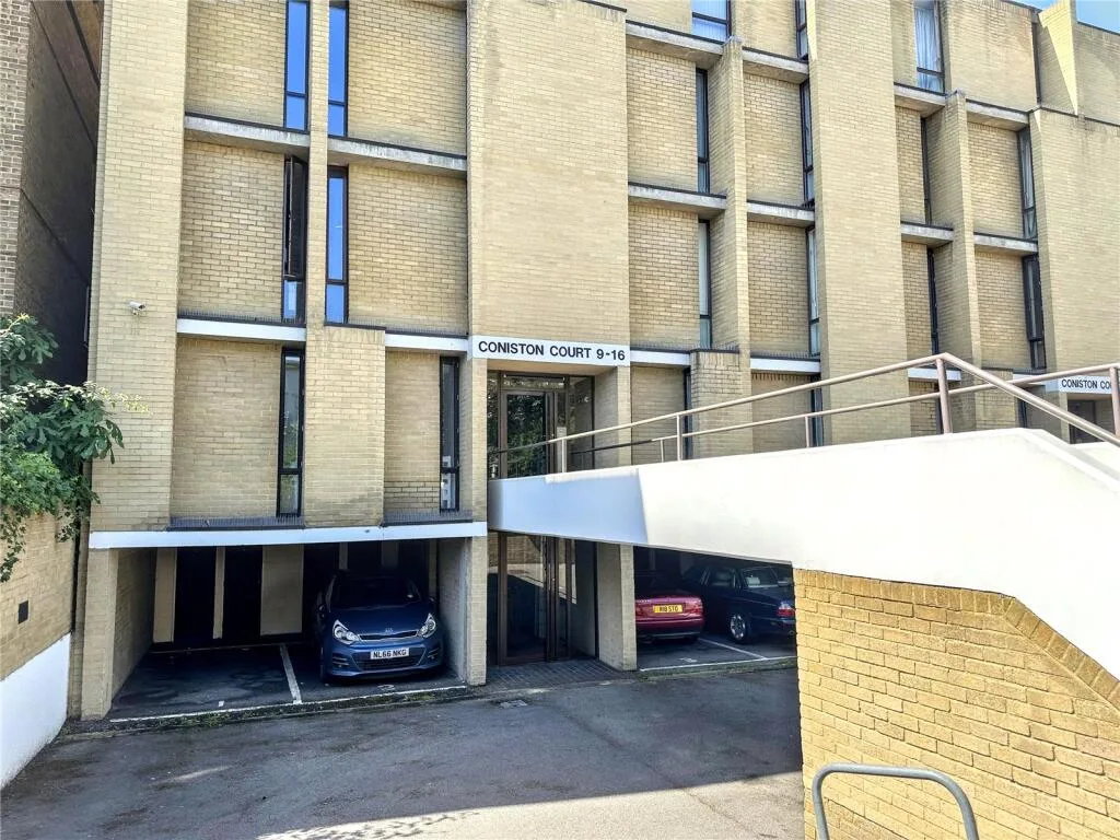 Studio apartment for rent