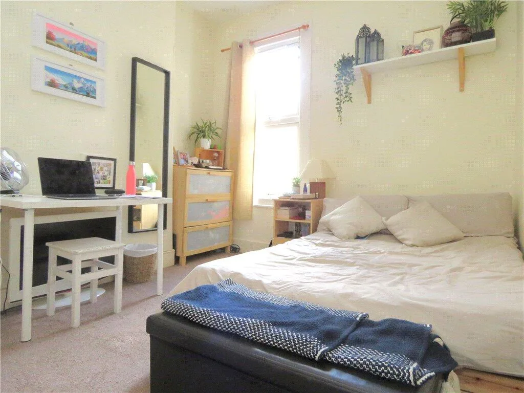 4 bedroom apartment for rent