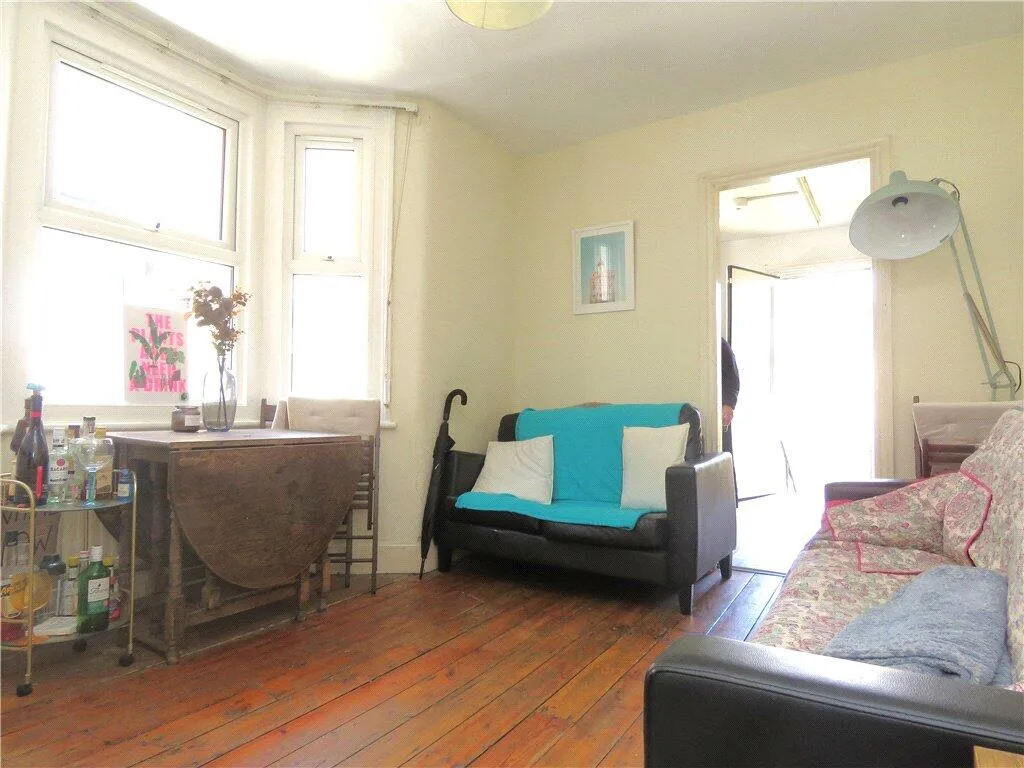 4 bedroom apartment for rent
