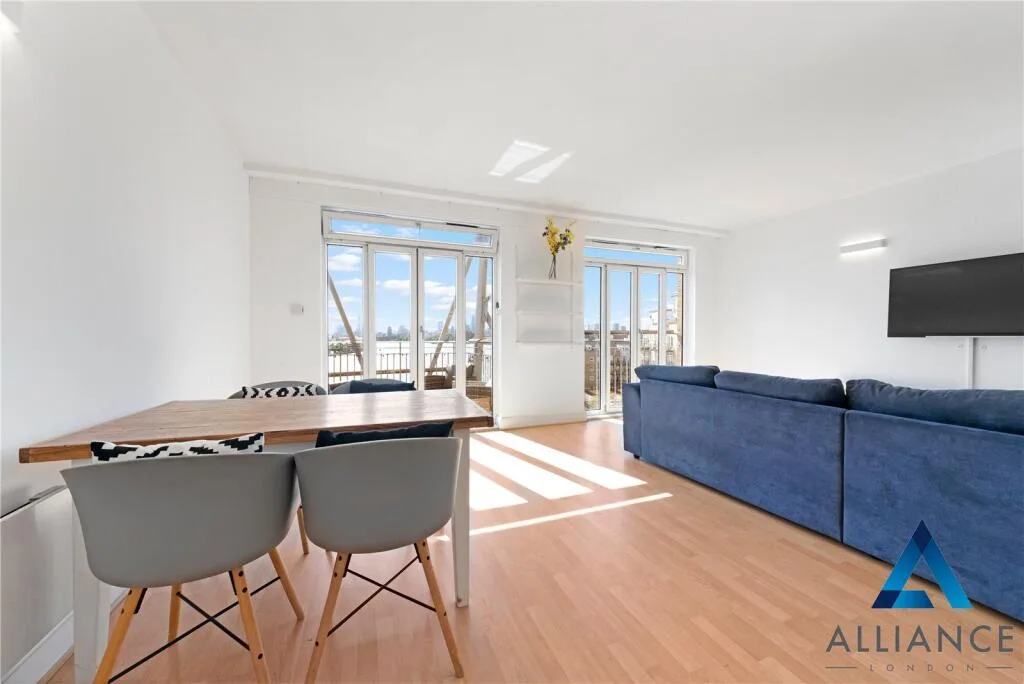 2 bedroom penthouse for rent