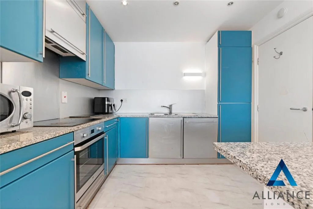2 bedroom penthouse for rent