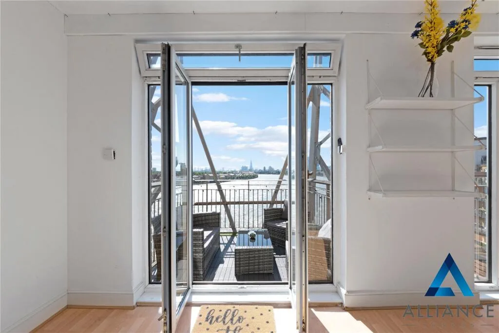 2 bedroom penthouse for rent