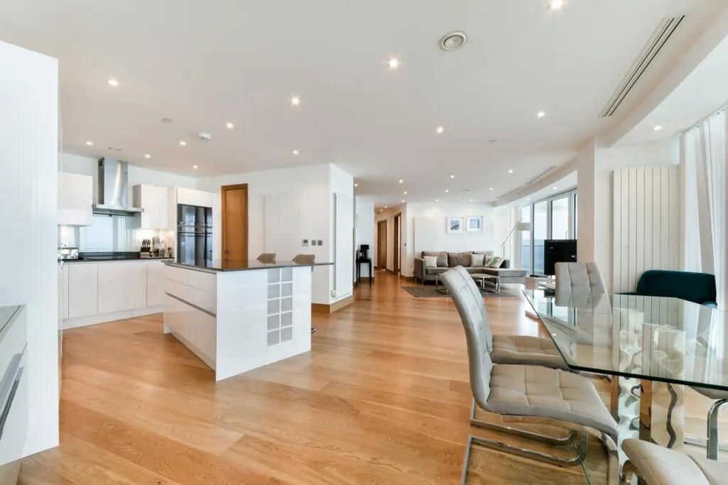 3 bedroom flat for rent