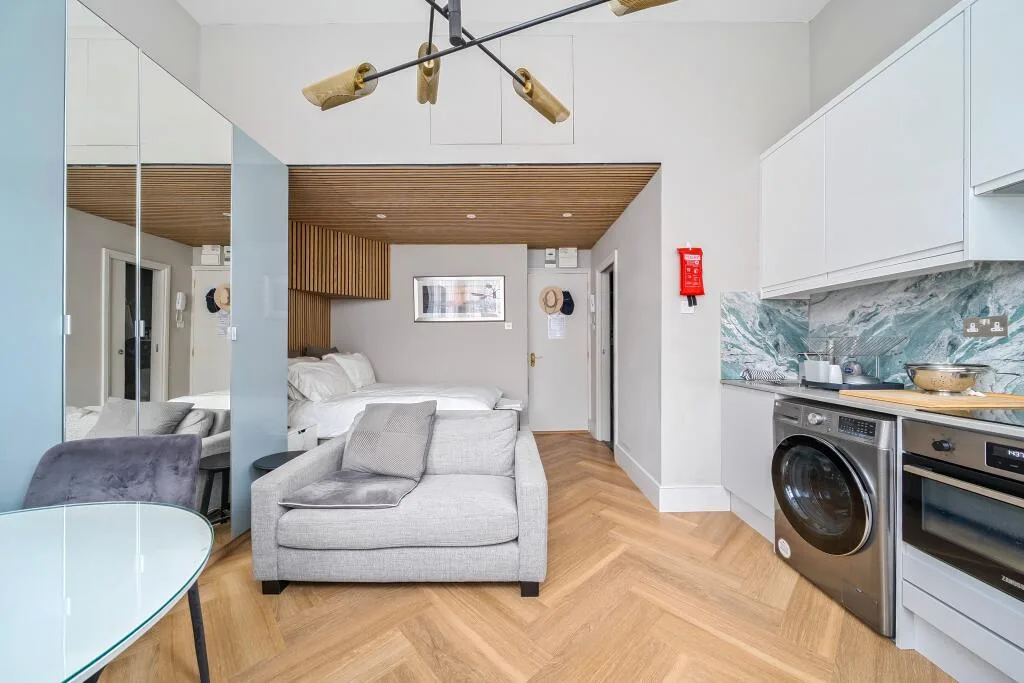 Studio apartment for rent
