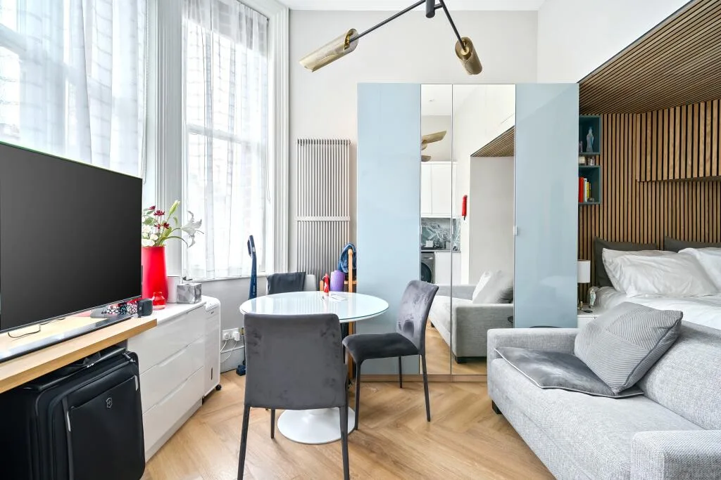 Studio apartment for rent