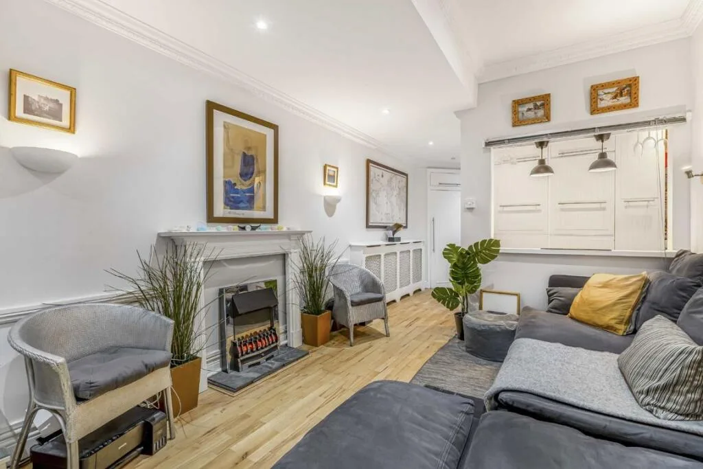 2 bedroom flat for rent