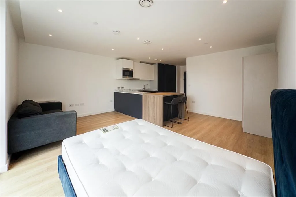 Studio apartment for rent