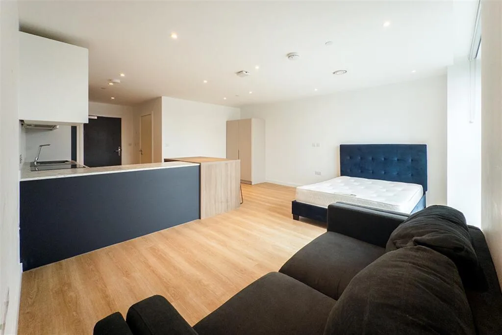 Studio apartment for rent