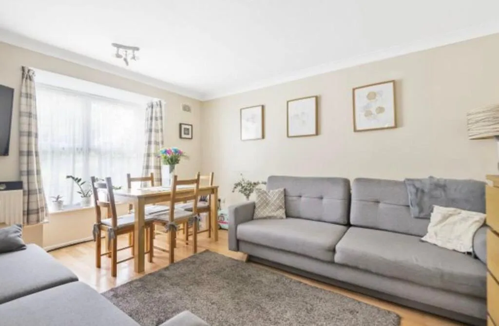 2 bedroom property for rent