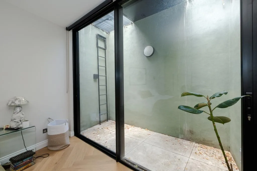 2 bedroom duplex for rent