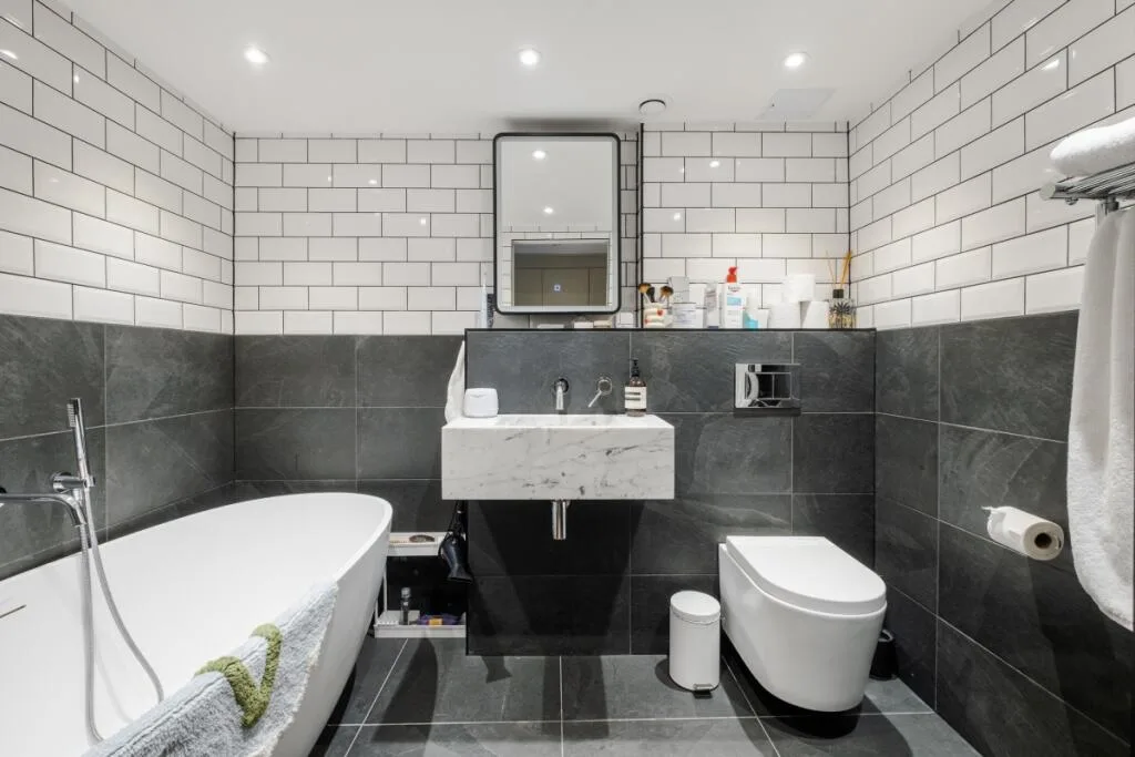 2 bedroom duplex for rent