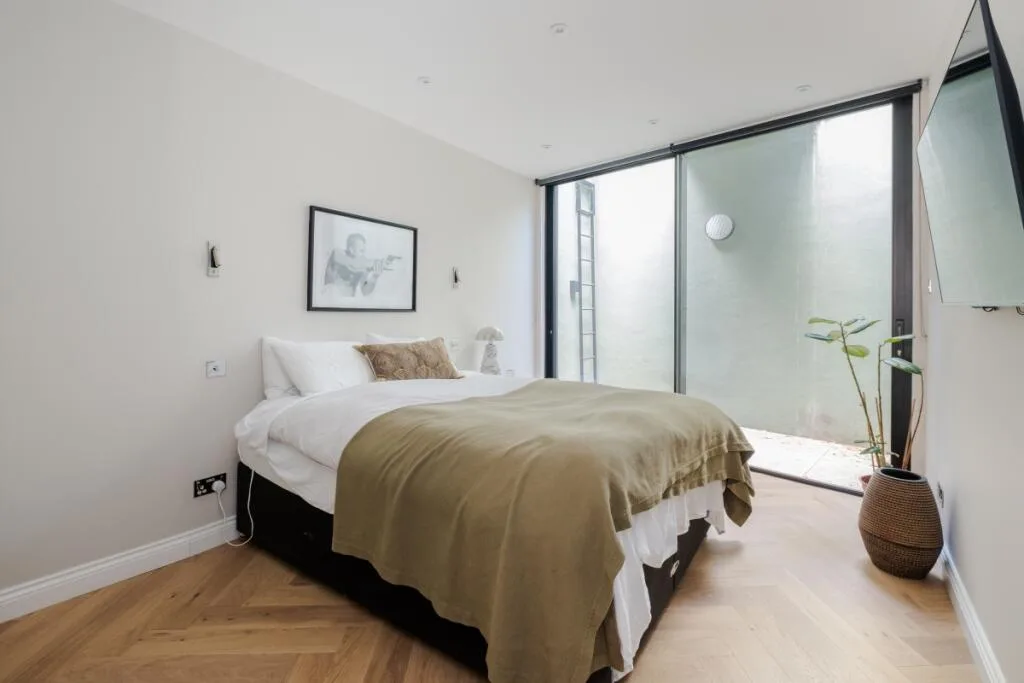 2 bedroom duplex for rent