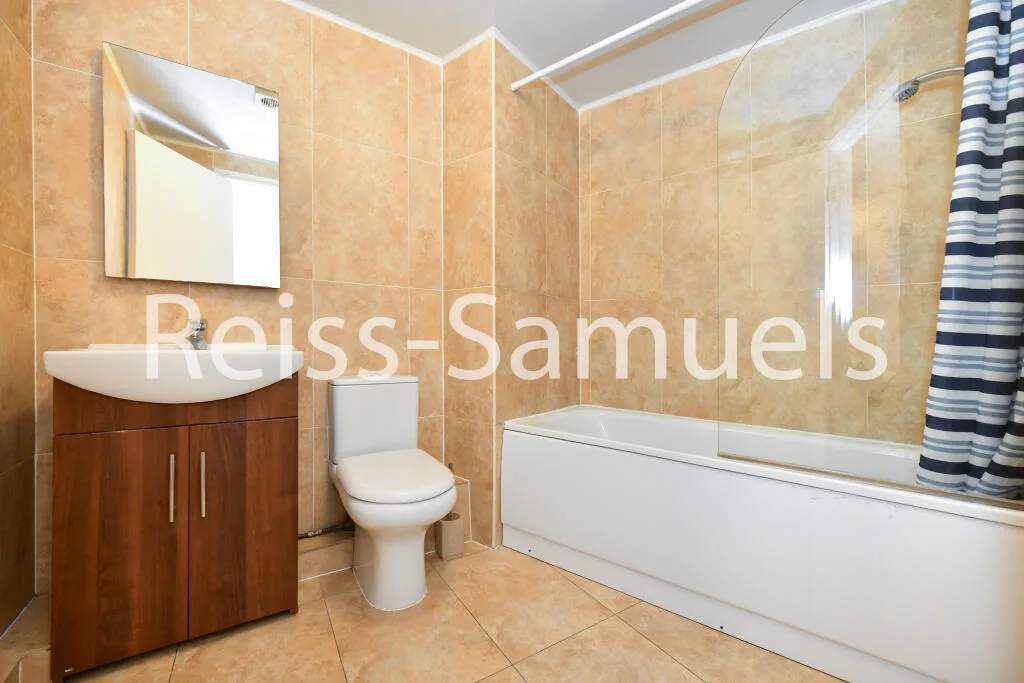 3 bedroom apartment for rent