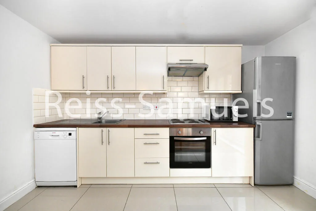 3 bedroom apartment for rent