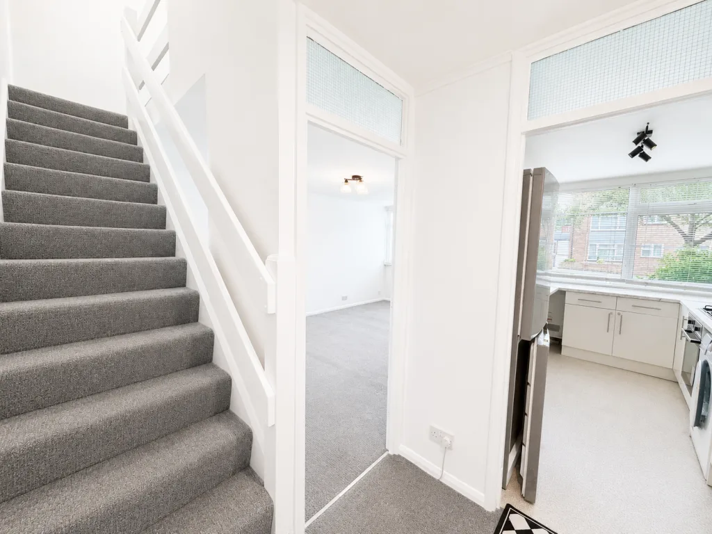 2 bedroom flat for rent