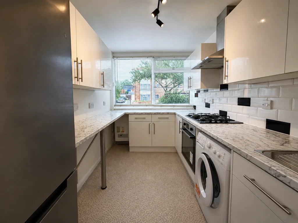 2 bedroom flat for rent