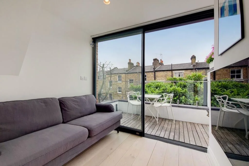 2 bedroom flat for rent