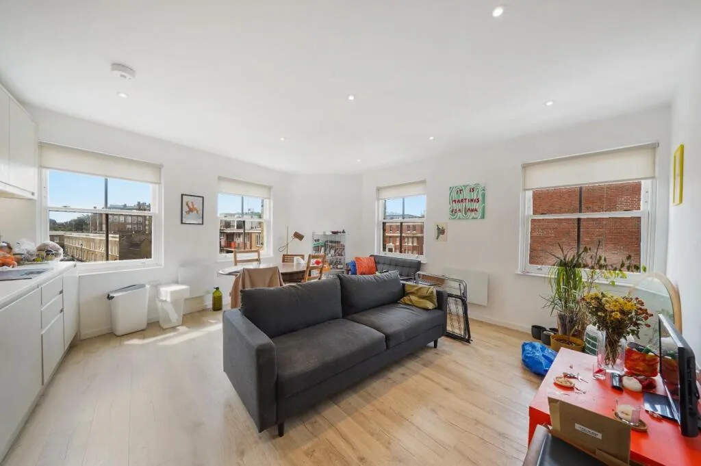 2 bedroom flat for rent