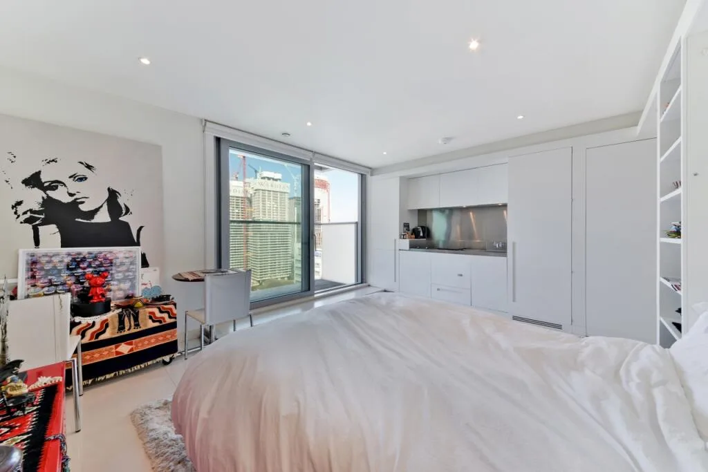 Studio flat for rent