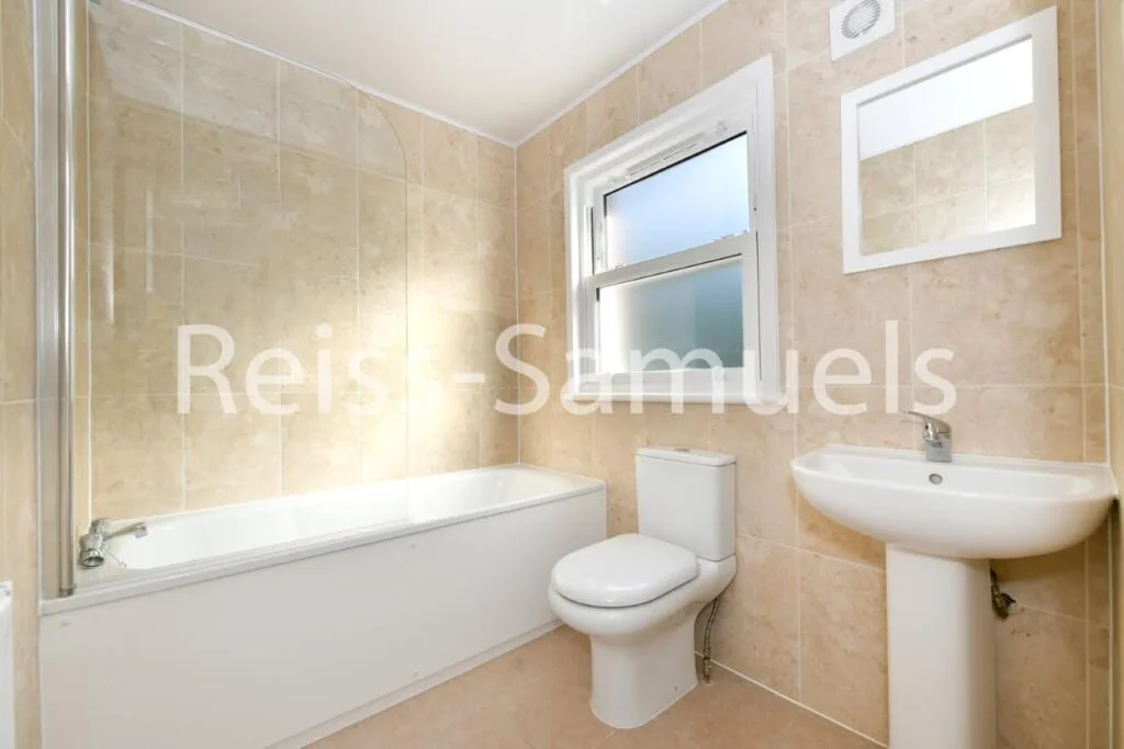 6 bedroom terraced house for rent