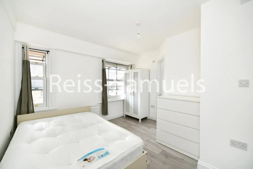 6 bedroom terraced house for rent
