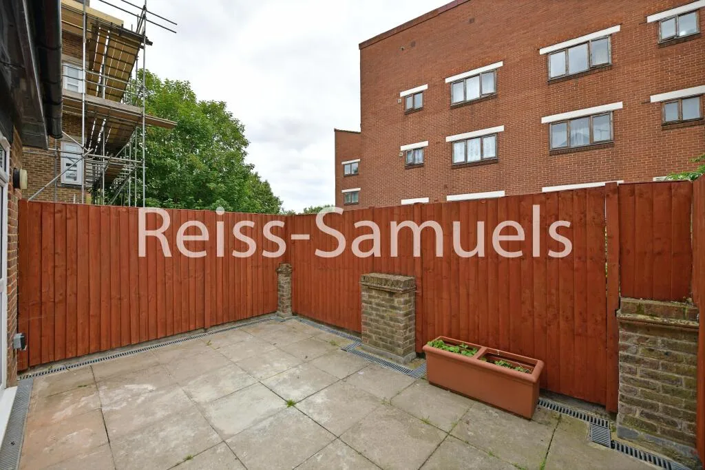 6 bedroom terraced house for rent