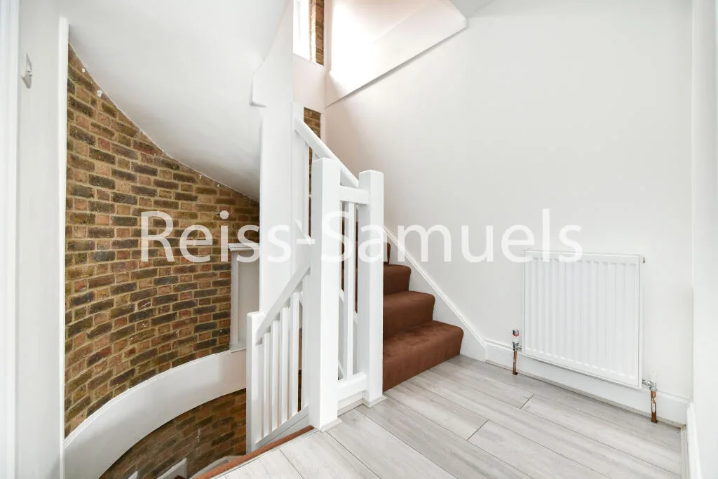 6 bedroom terraced house for rent
