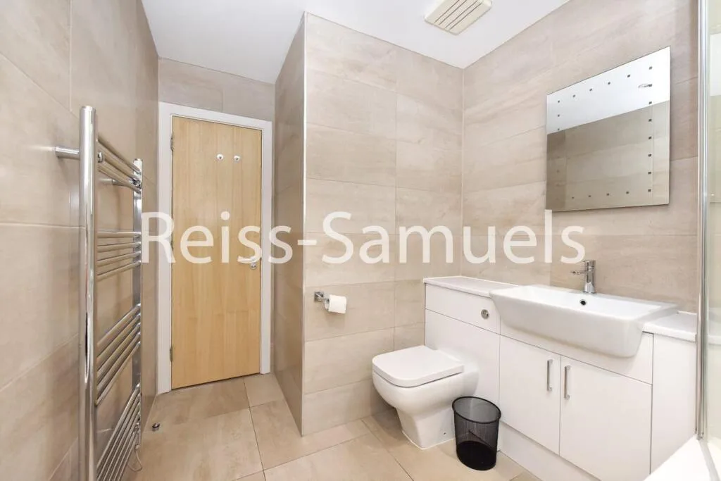 3 bedroom apartment for rent