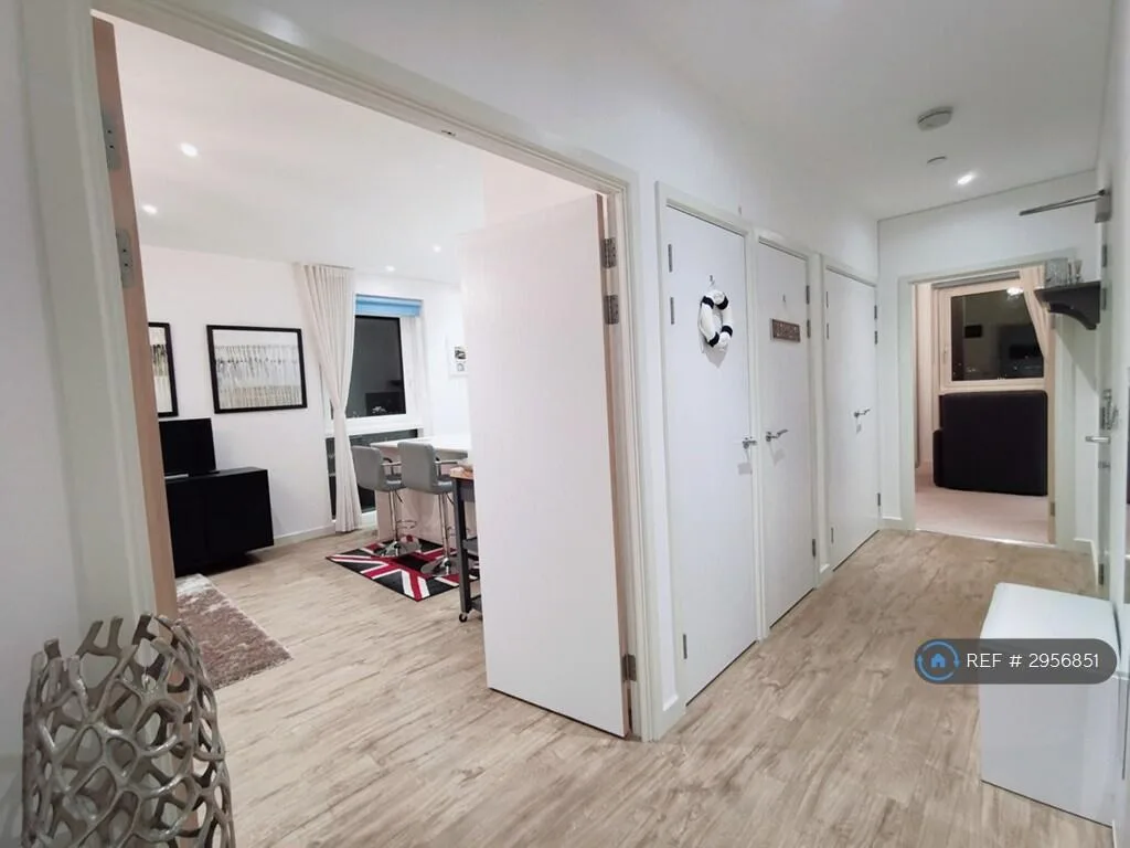 2 bedroom penthouse for rent