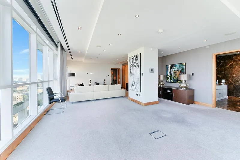 4 bedroom flat for rent