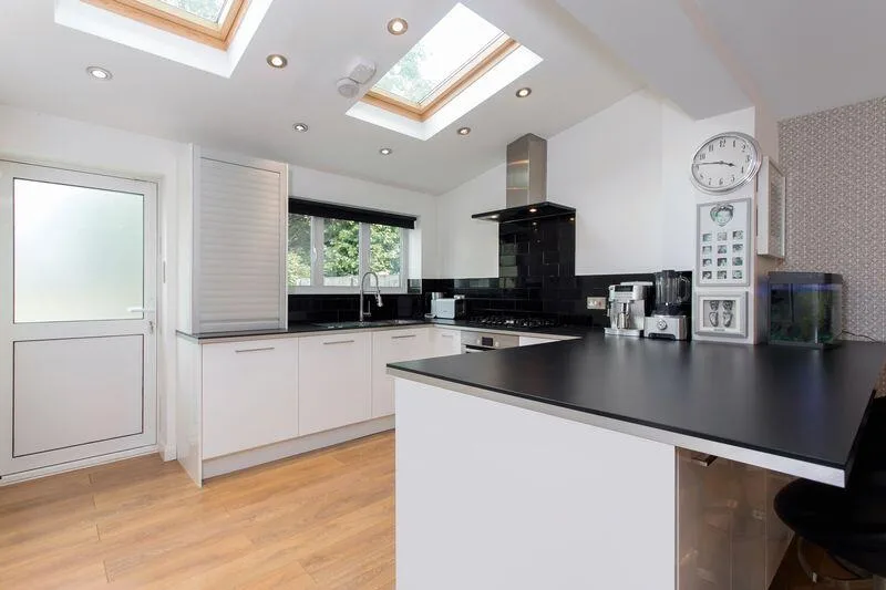 4 bedroom house for rent