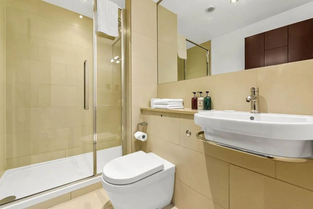 3 bedroom flat for rent