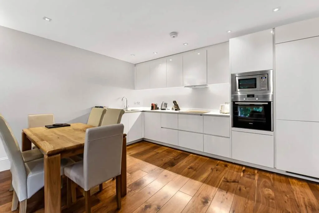 3 bedroom flat for rent