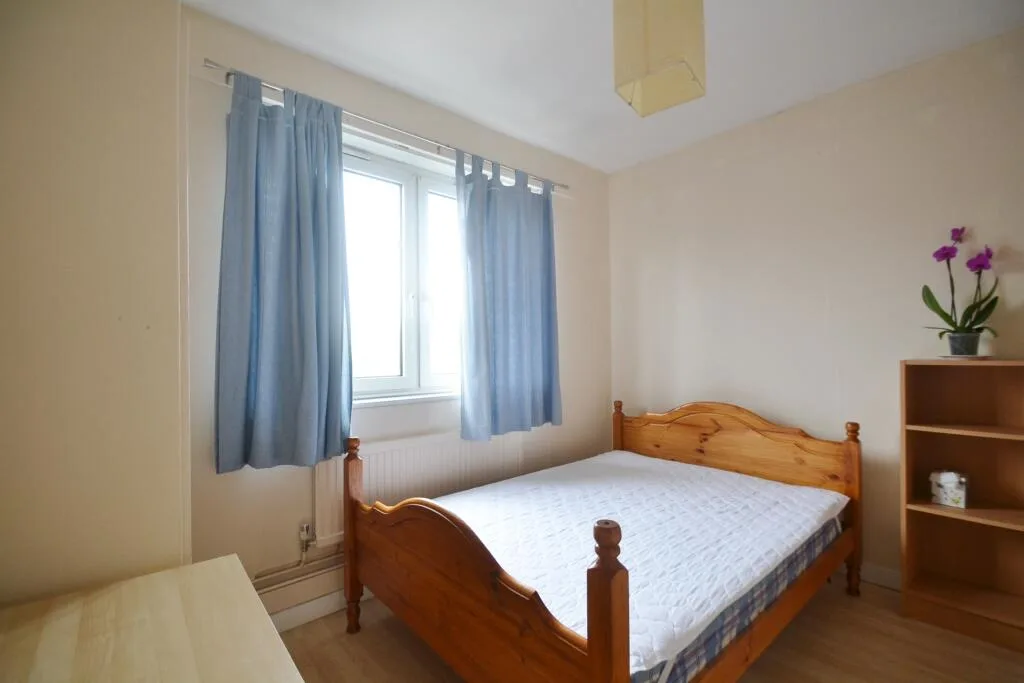 3 bedroom maisonette for rent
