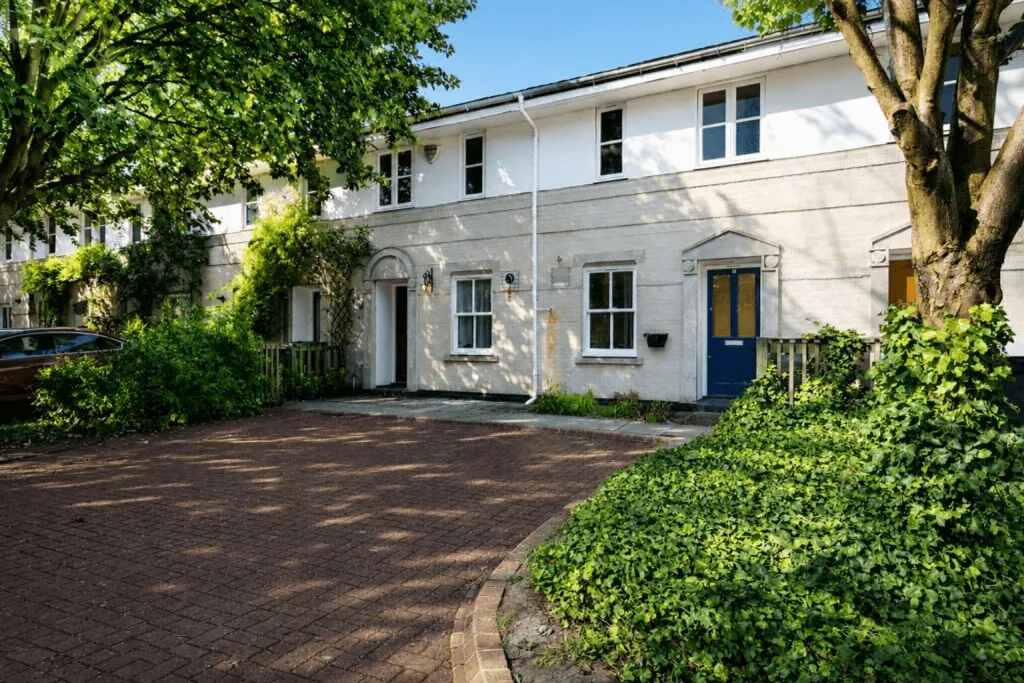 2 bedroom terraced house for rent