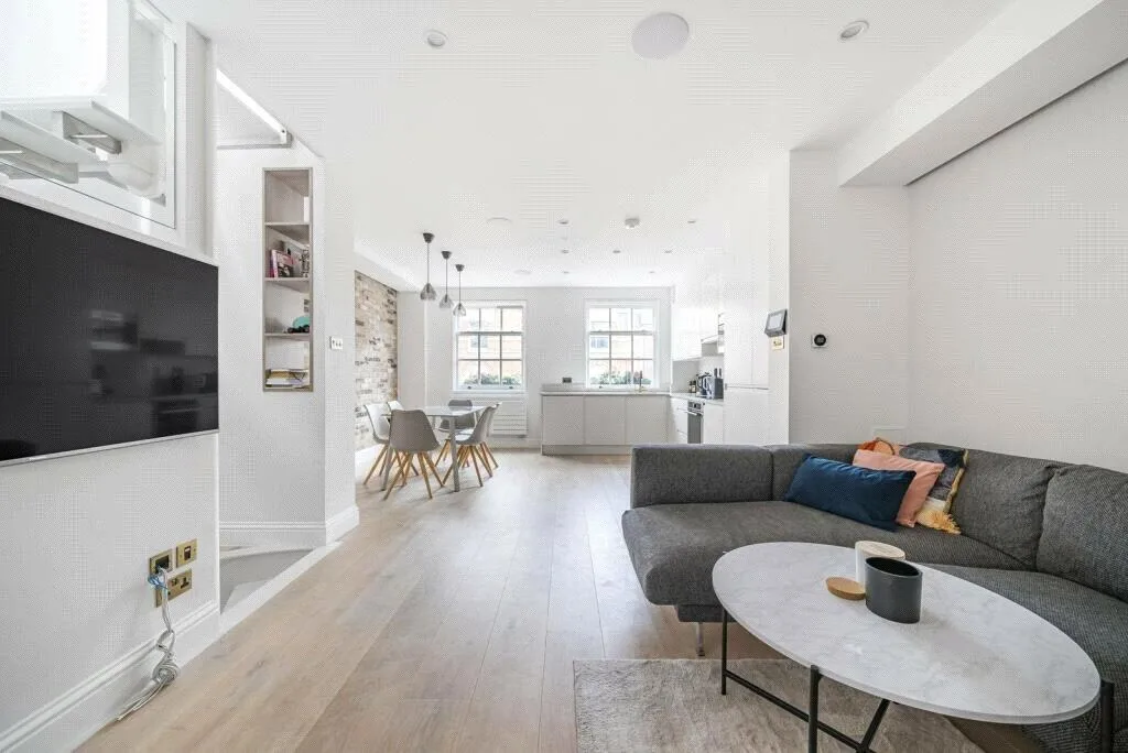 3 bedroom flat for rent