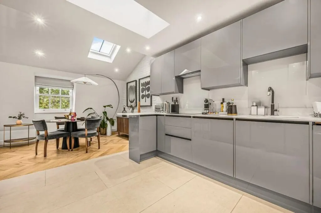 2 bedroom flat for rent