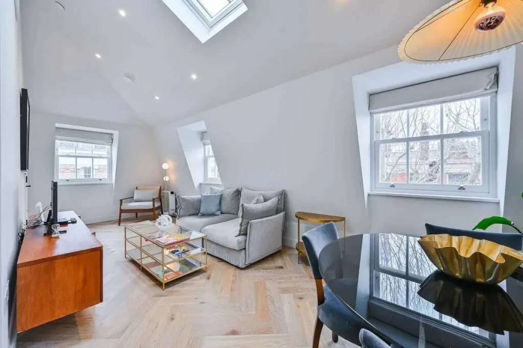 2 bedroom flat for rent