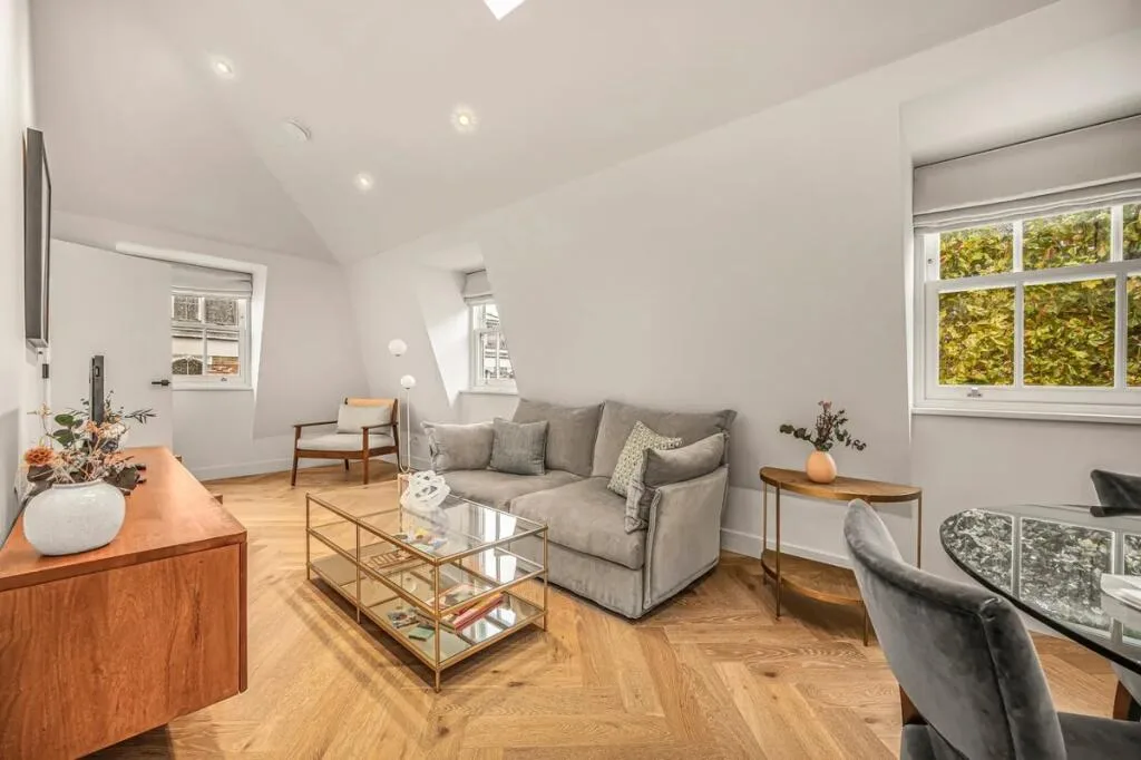 2 bedroom flat for rent