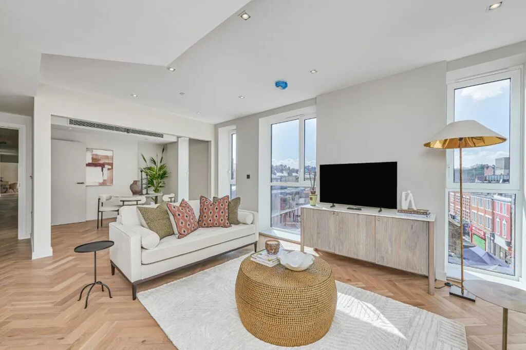 2 bedroom flat for rent