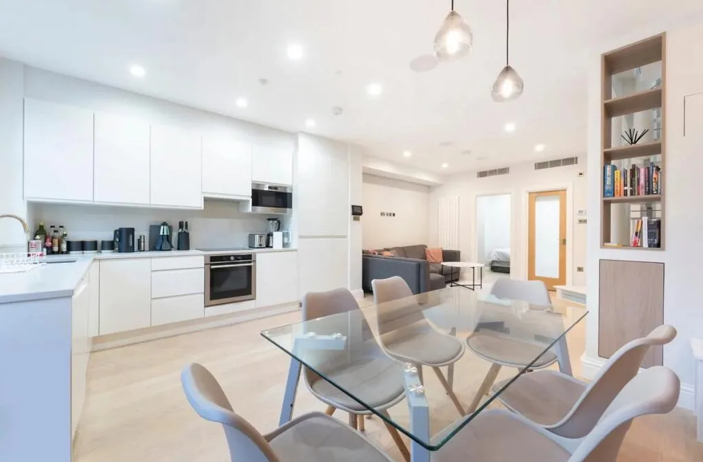 3 bedroom flat for rent