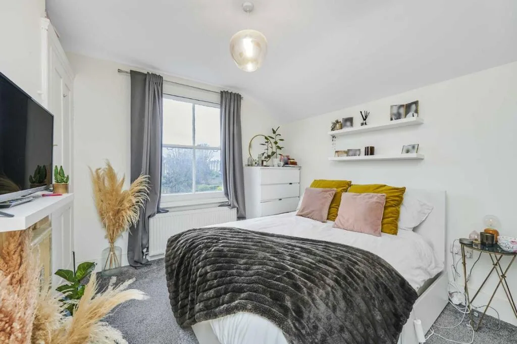 4 bedroom terraced house for rent