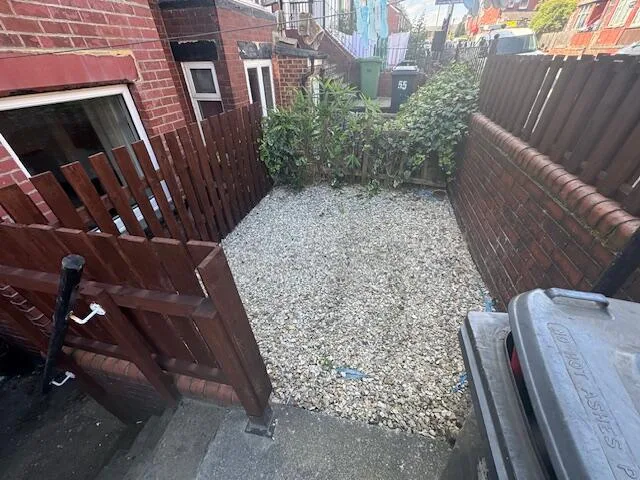 2 bedroom terraced house for rent