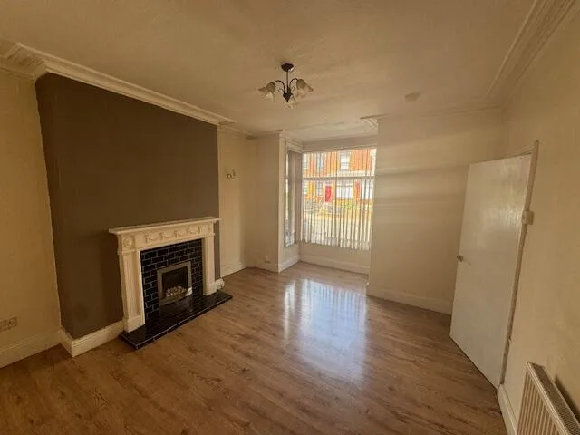 2 bedroom terraced house for rent