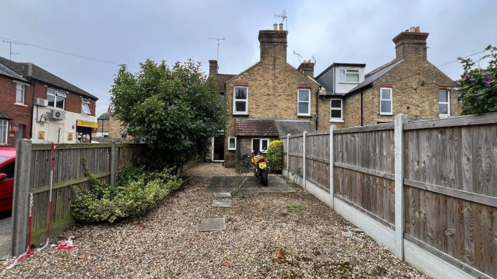 3 bedroom house for rent