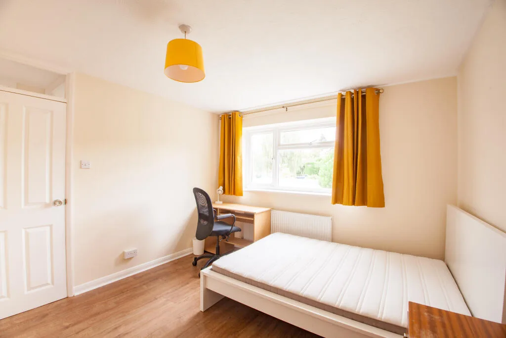 4 bedroom house for rent