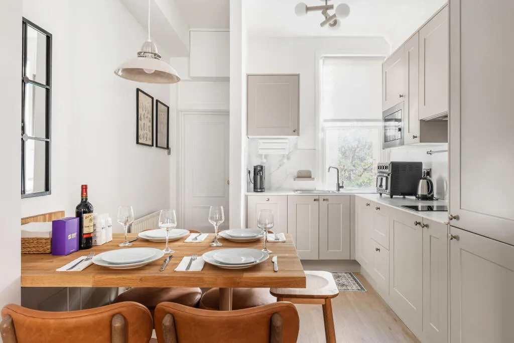 2 bedroom ground floor maisonette for rent