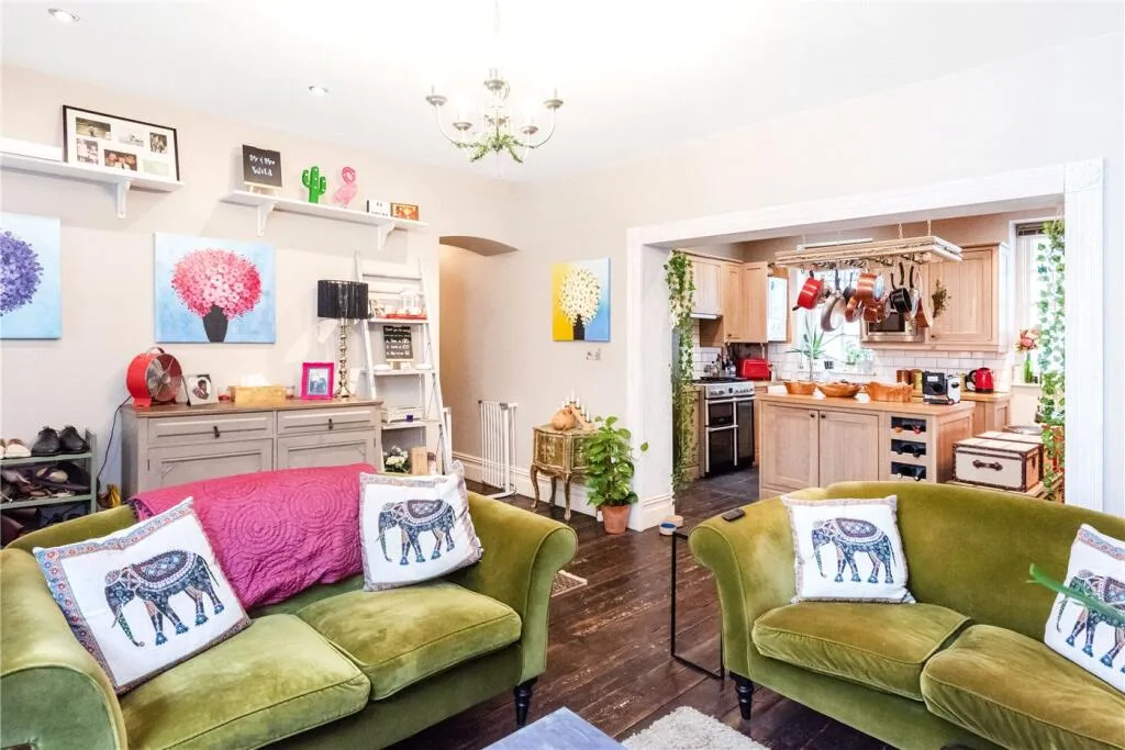 2 bedroom apartment for rent