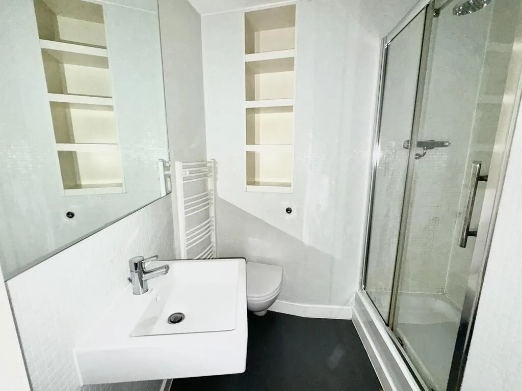 Studio flat for rent